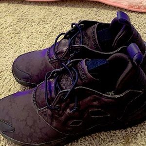 black shoes, 6.5/7